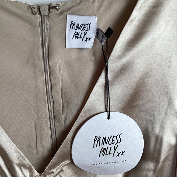 Princess Polly NWT Deliah Champagne Satin Long Sleeve Mini Dress Size 8 - Picture 4 of 9